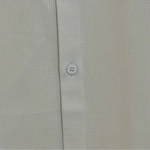 lululemon Airing Easy SS Button Down Shirt XL Light Gray - Picture 3 of 12